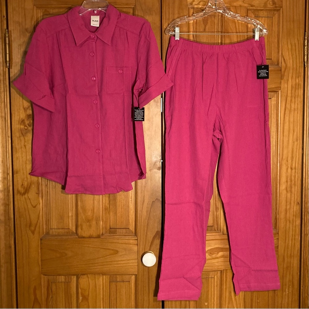 NWT Blair Blouse Short Sleeve Pull On Pant Set Elastic Waist Pink Size L Large